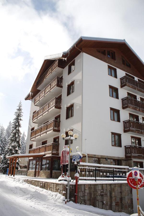 Nevada Aparthotel Pamporowo Exterior foto