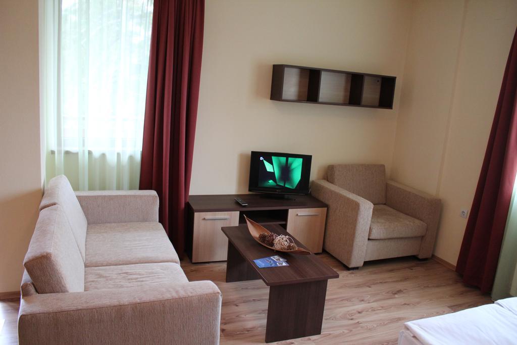 Nevada Aparthotel Pamporowo Exterior foto